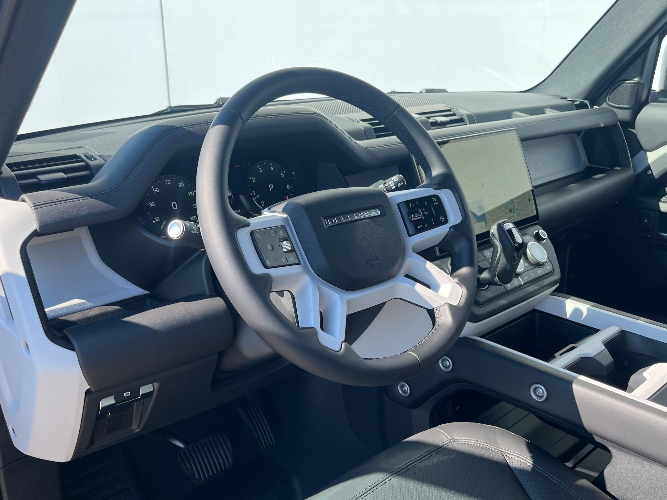 2026 Land Rover Defender 110 S photo 3