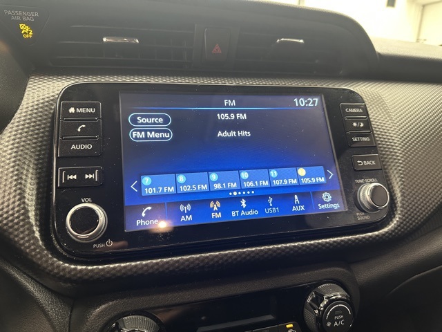 2021 Nissan Kicks SV photo 16