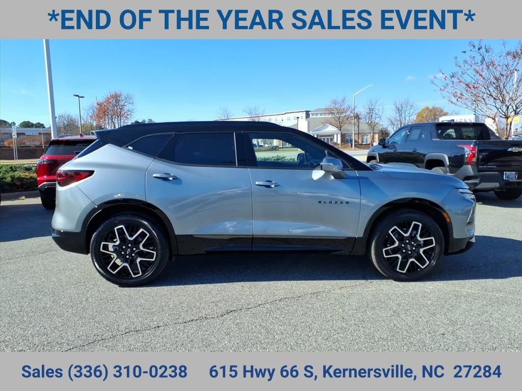 2026 Chevrolet Blazer RS photo 2