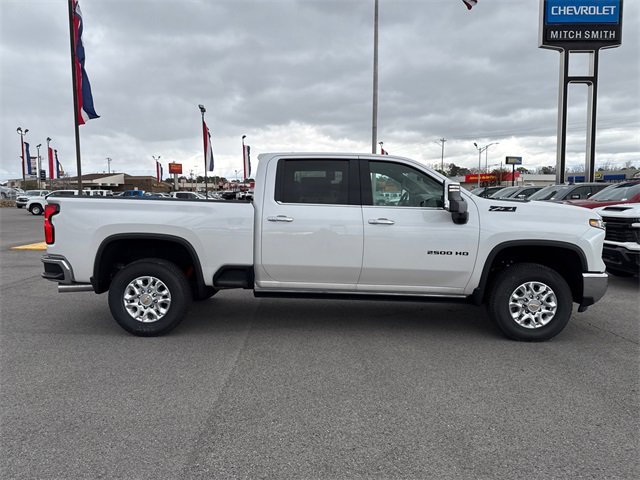 2024 Chevrolet Silverado 2500HD LTZ photo 6