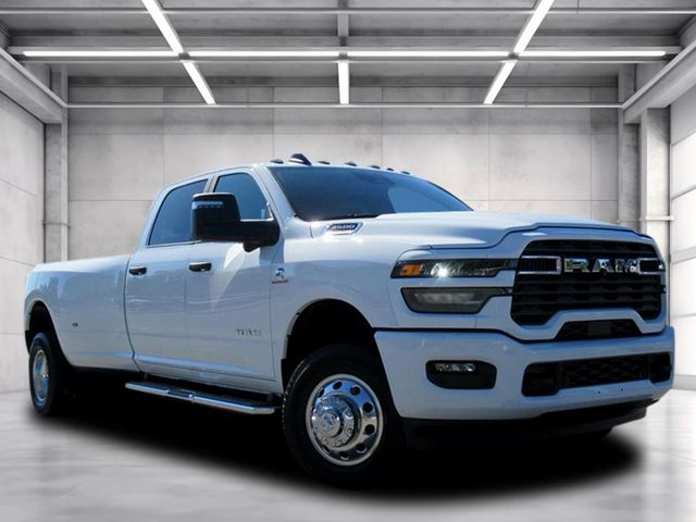 2026 RAM Ram 3500 Pickup Big Horn's photo