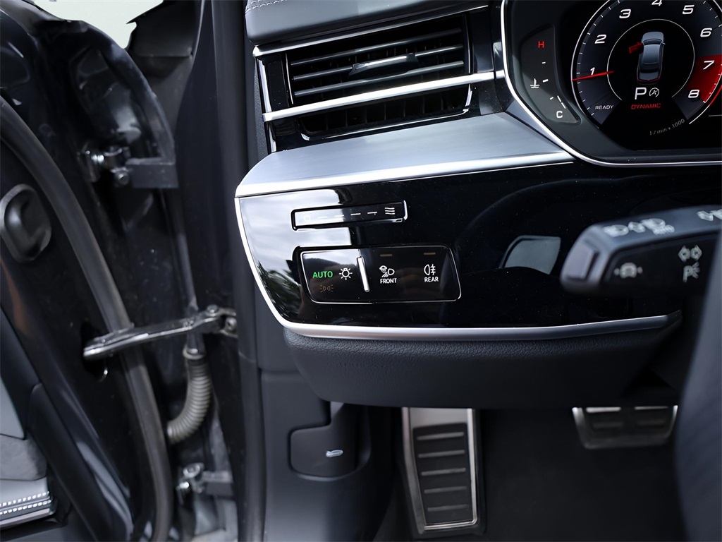 2023 Audi S8 4.0T Quattro photo 36