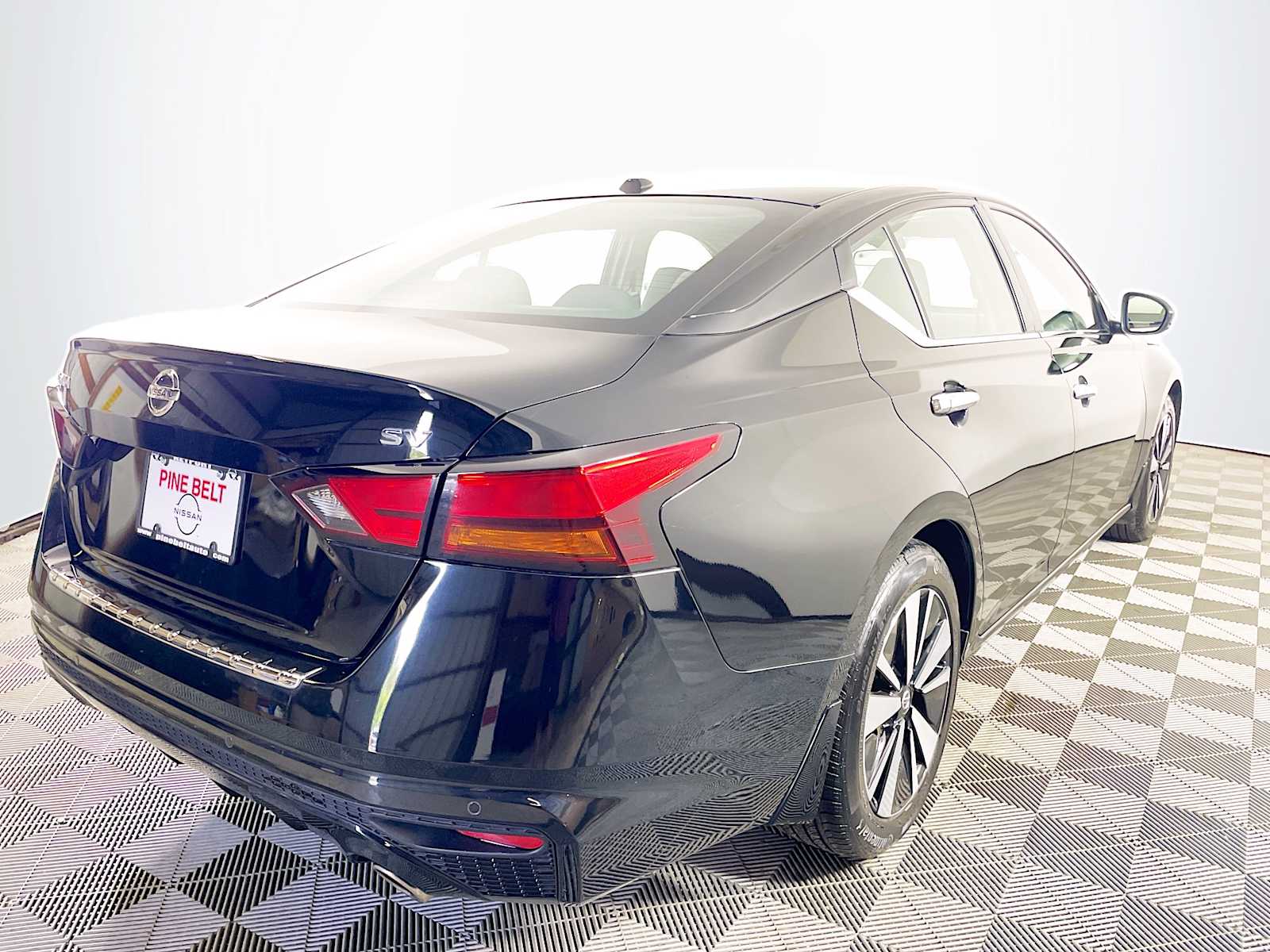 2021 Nissan Altima 2.5 SV photo 4
