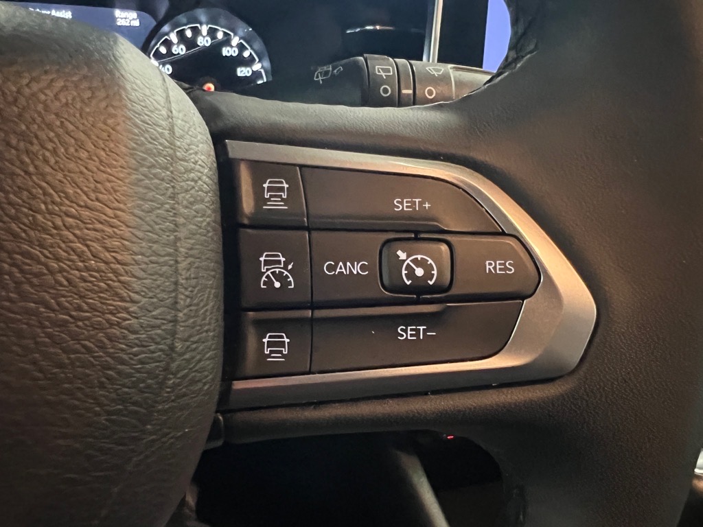 2023 Jeep Compass Red Edition photo 10