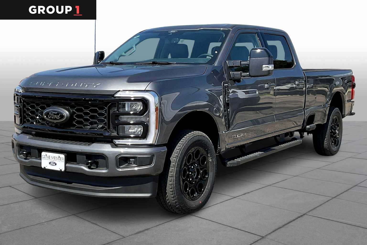 2026 Ford F-350 Super Duty Lariat's photo
