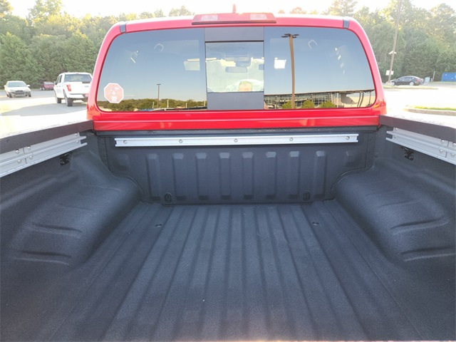 2026 Nissan Frontier Crew Cab PRO-4X photo 5