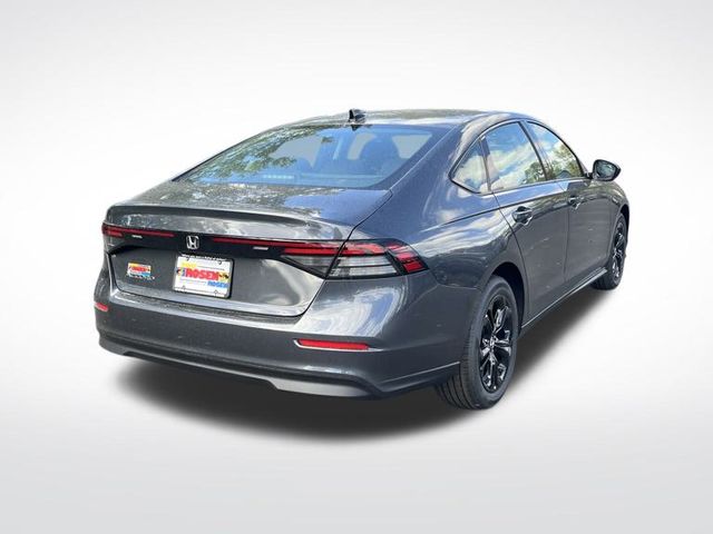2025 Honda Accord SE photo 5
