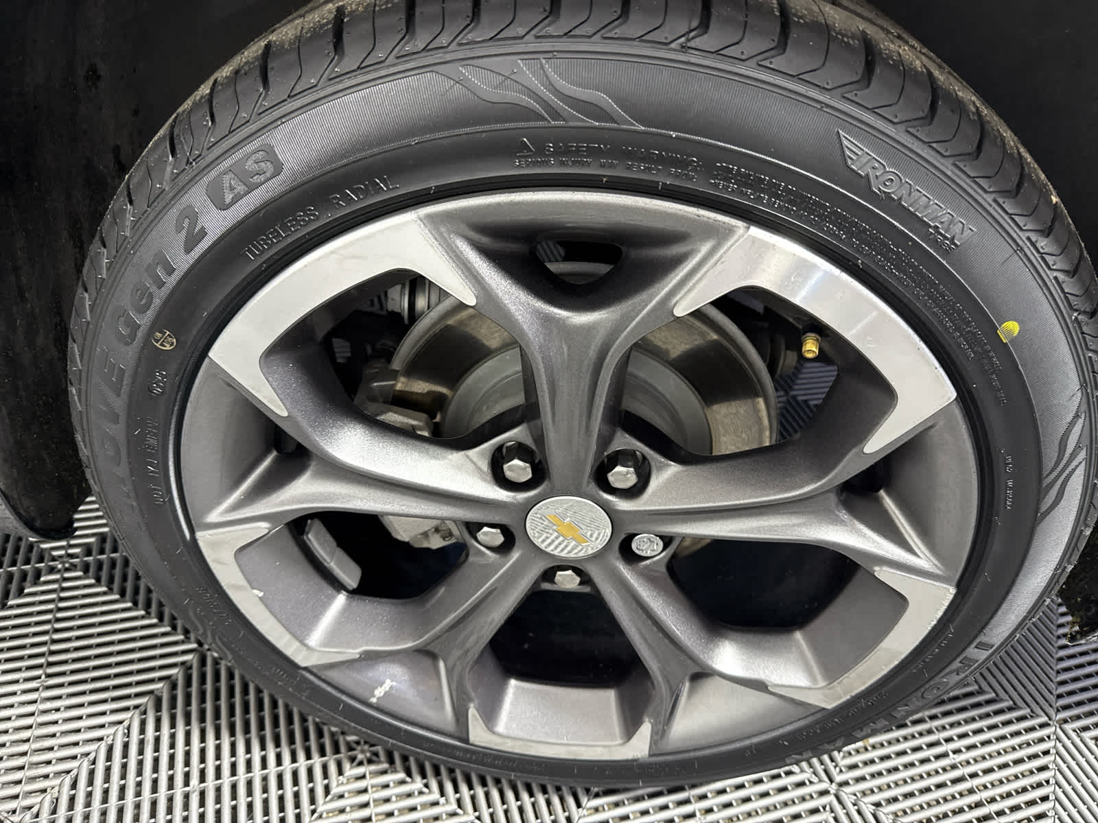 2023 Chevrolet Malibu 1LT photo 15
