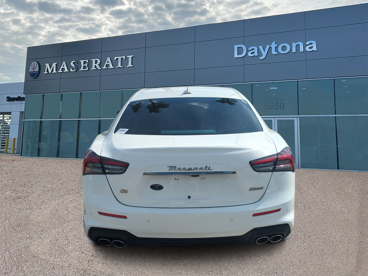 2024 Maserati Ghibli Modena Q4 photo 4