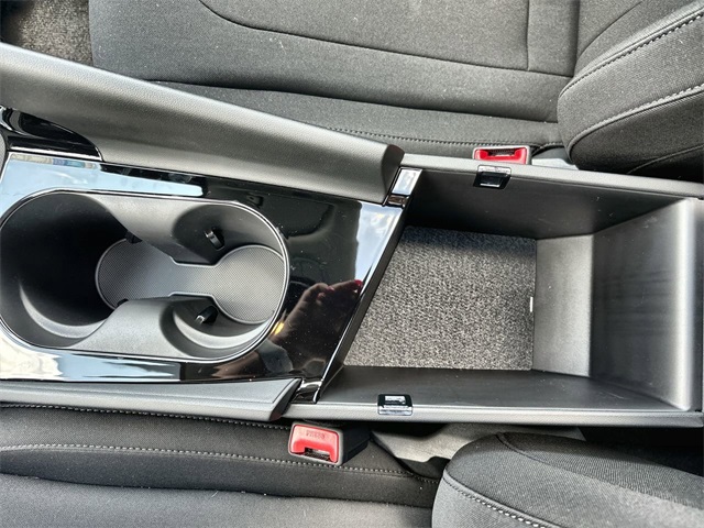 2024 Hyundai Elantra SEL Convenience photo 21