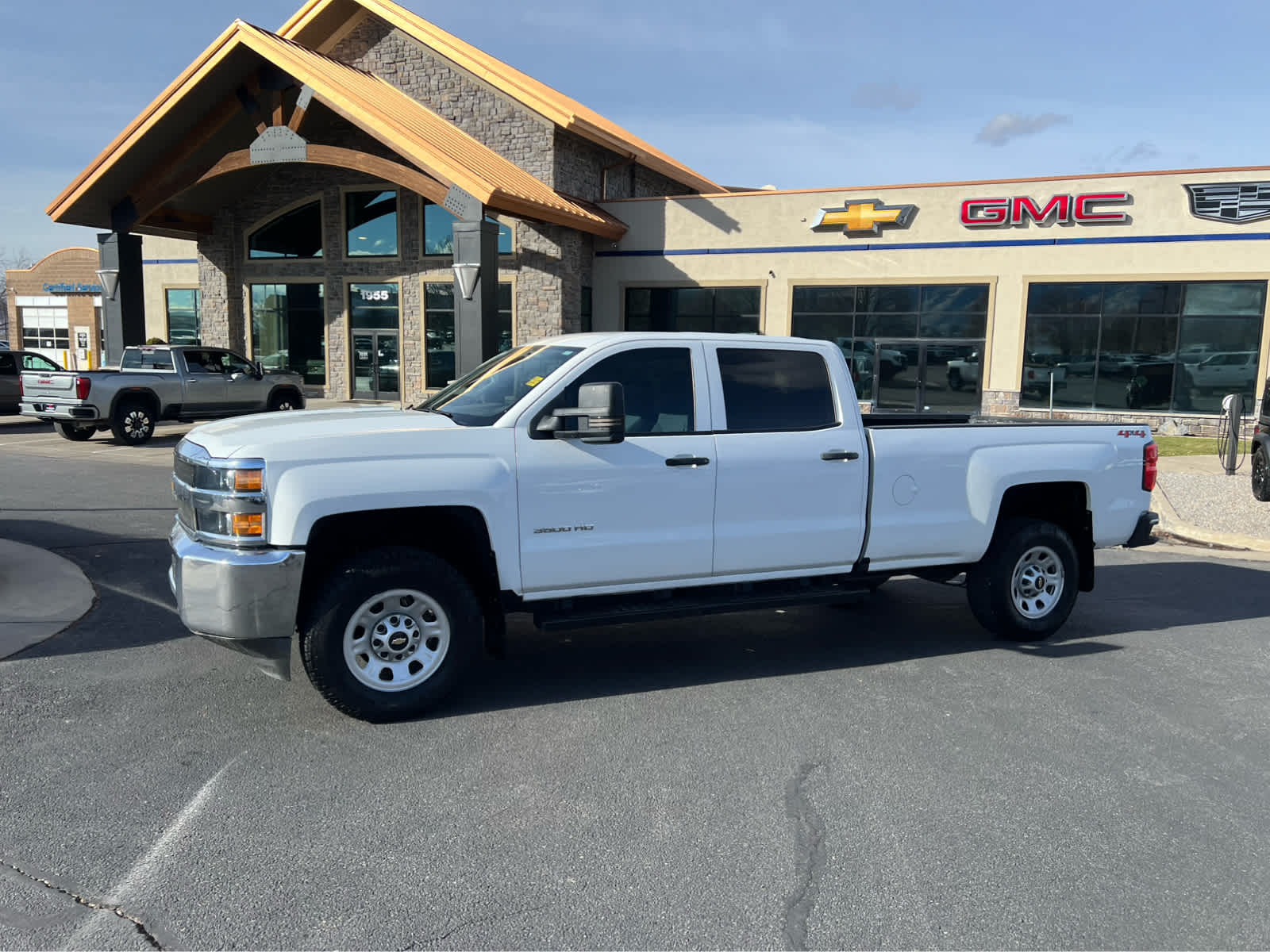 2018 Chevrolet Silverado 3500HD Work Truck's photo