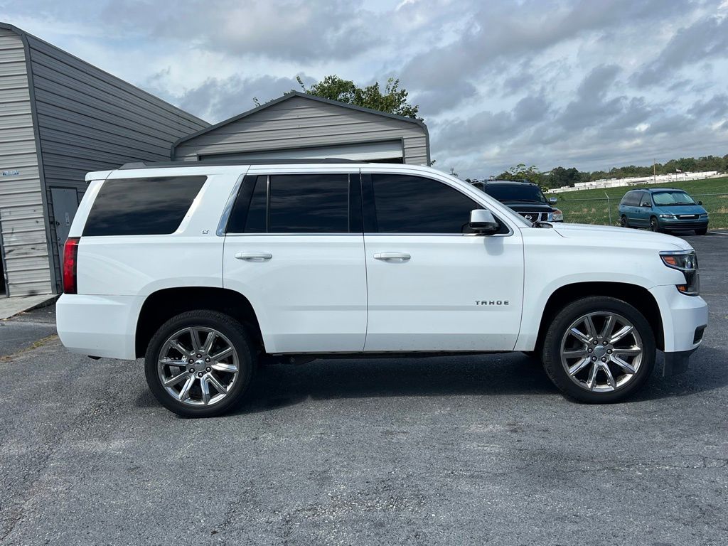 2015 Chevrolet Tahoe LT photo 3