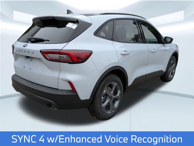 2025 Ford Escape ST-Line photo 4