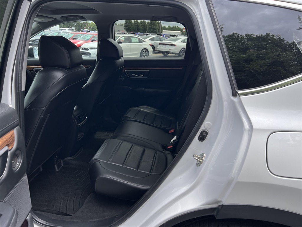 2020 Honda CR-V Touring photo 11