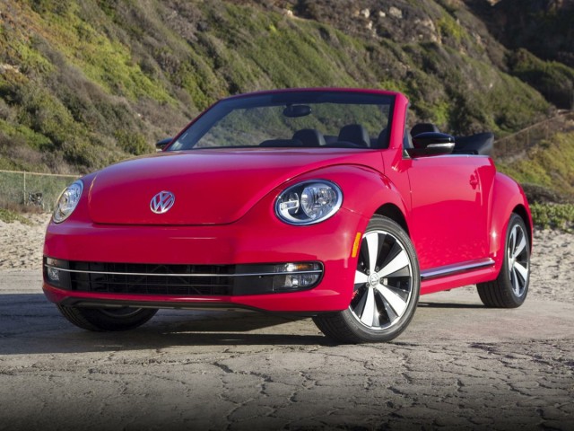 2016 Volkswagen Beetle SE's photo