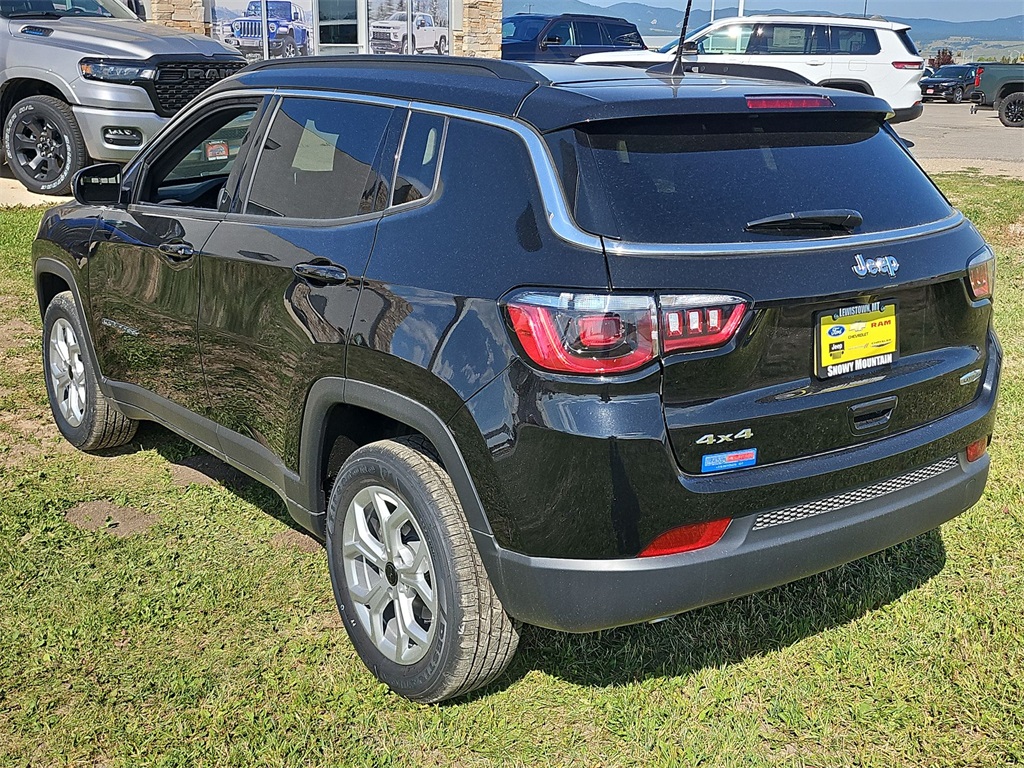 2025 Jeep Compass Latitude photo 13
