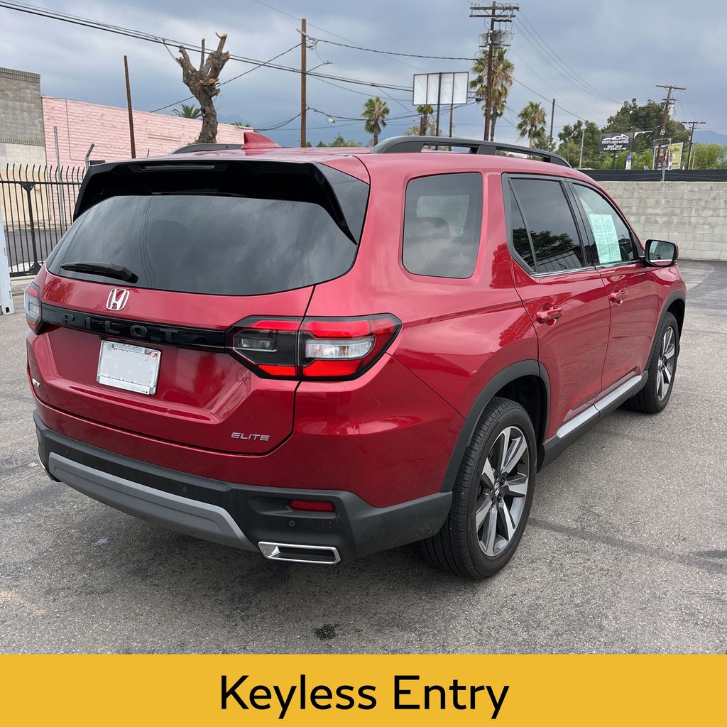 2024 Honda Pilot Elite photo 6