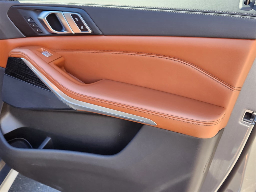 2023 Bmw X7 xDrive40i photo 16