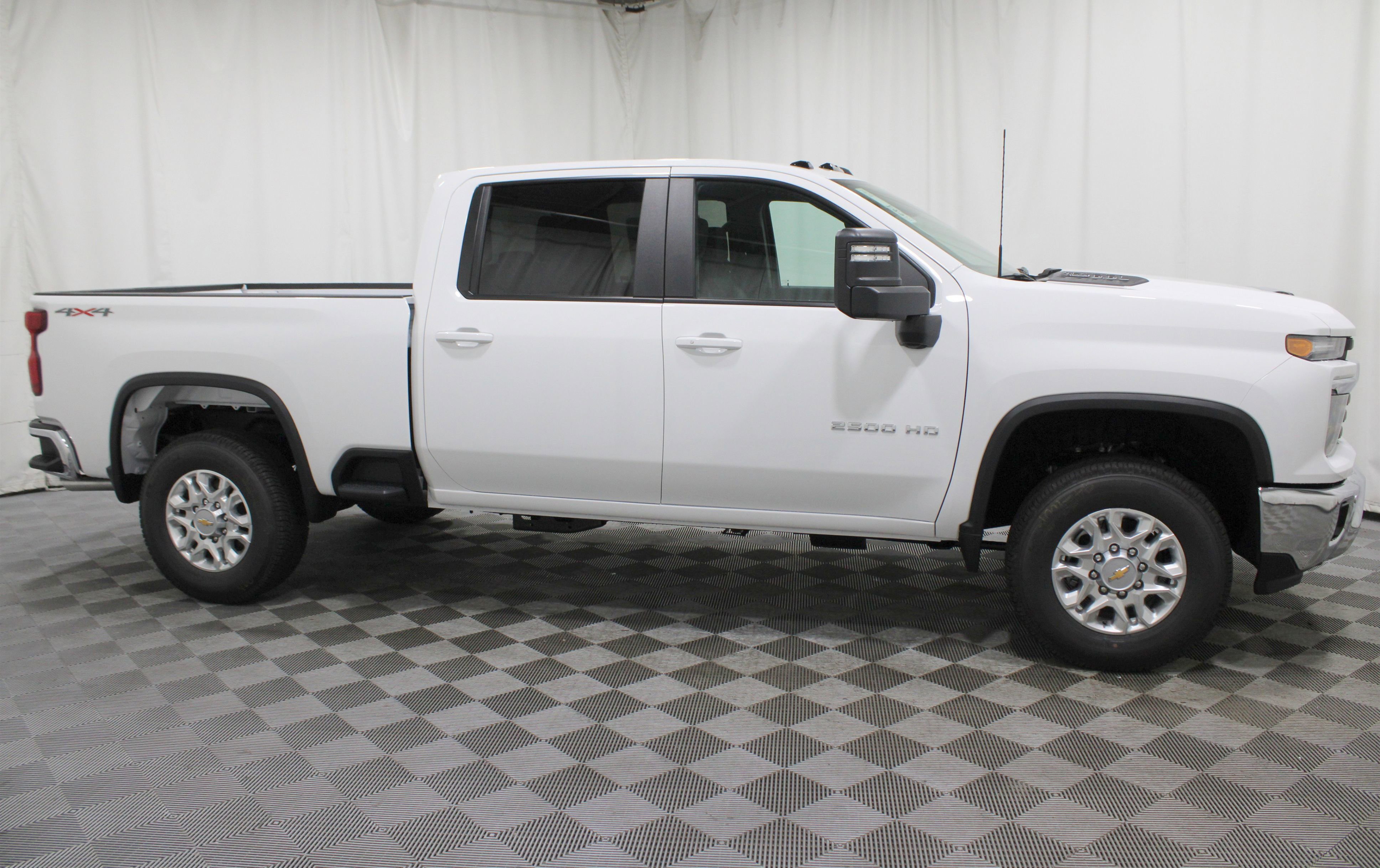 2025 Chevrolet Silverado 2500HD LT photo 23