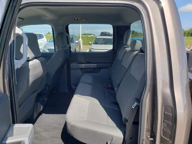 2023 Ford F-150 XLT photo 11