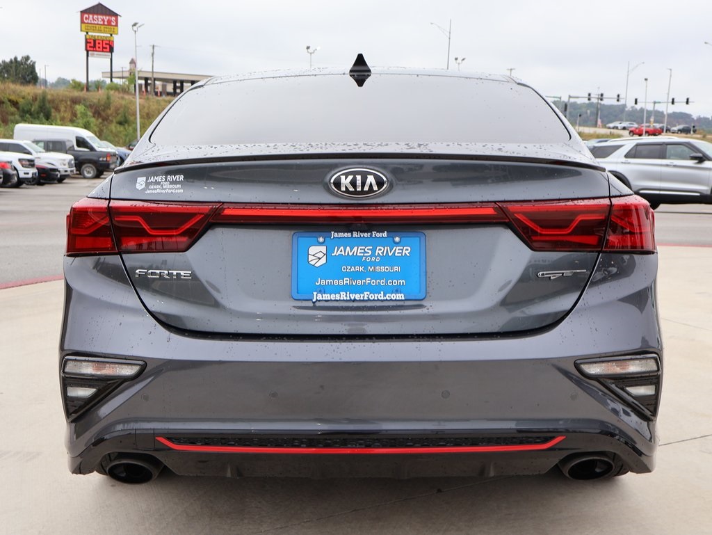2021 Kia Forte GT photo 4