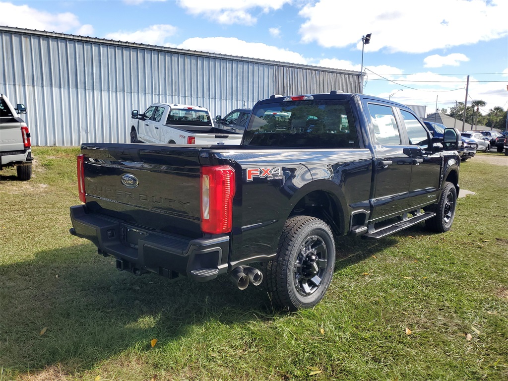 2026 Ford F-250 XL photo 2