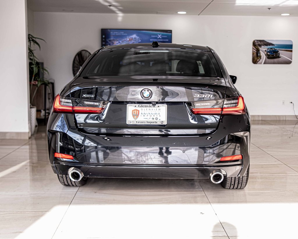 2024 BMW 330I - Image 13