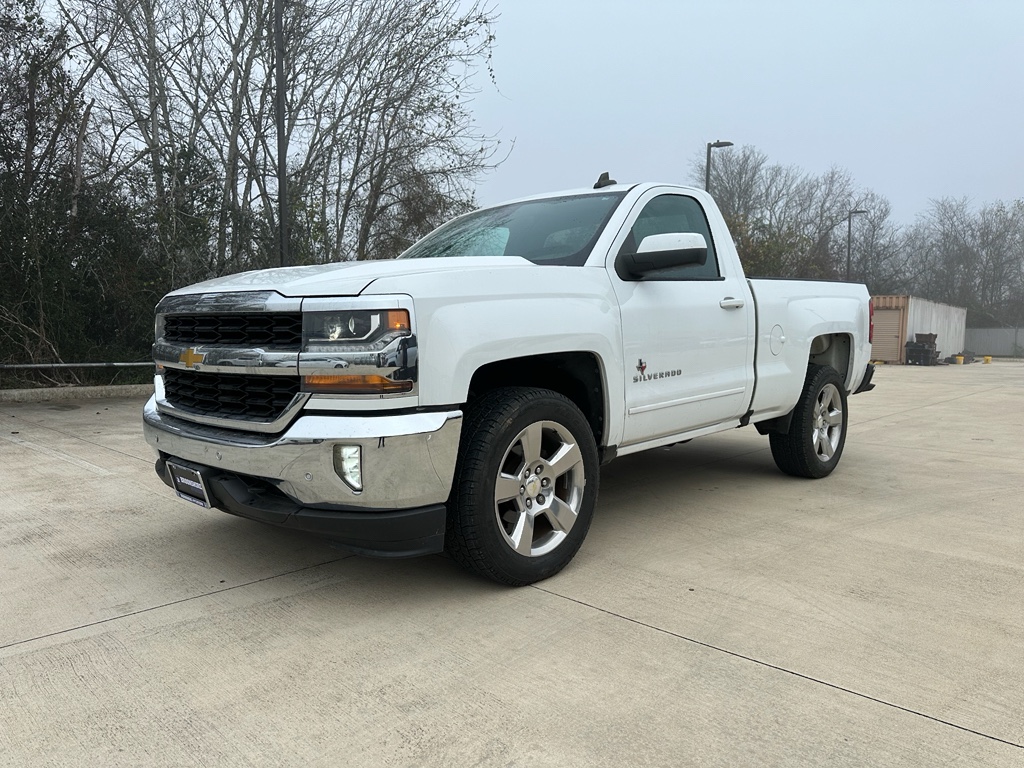 2017 Chevrolet Silverado 1500 LT's photo