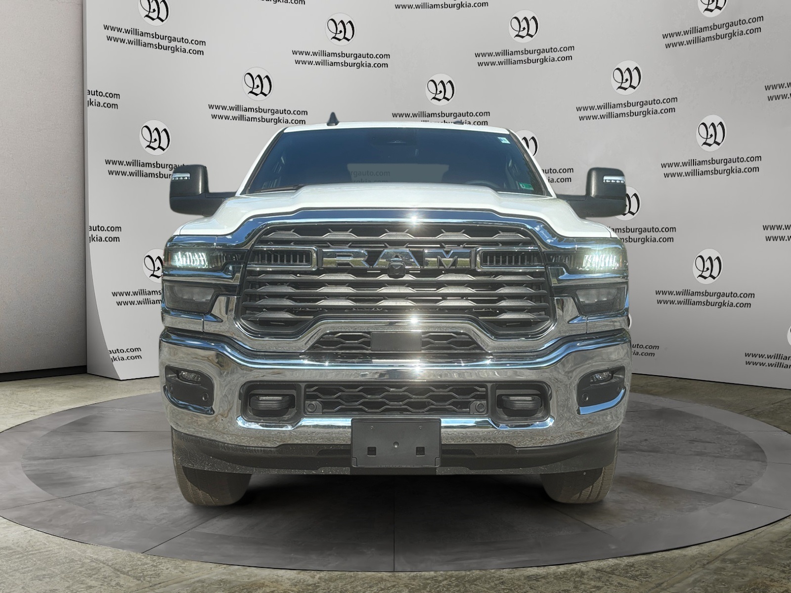 2026 Ram 2500 Big Horn photo 4