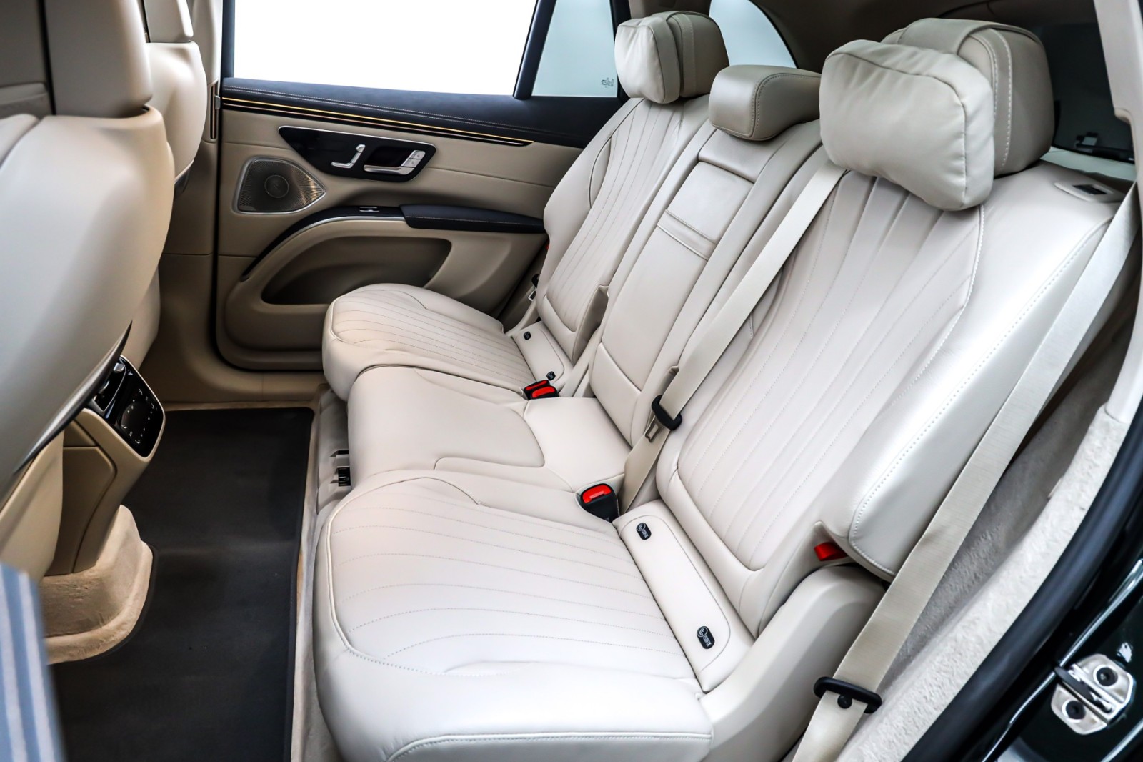 New 2024 MercedesBenz EQS EQS 450+ SUV in Newport Beach N179812