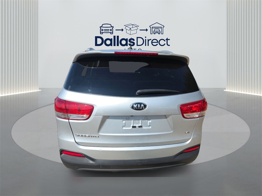 2017 Kia Sorento LX photo 6