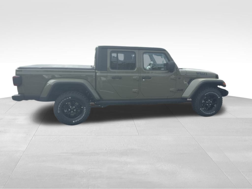 2025 Jeep Gladiator Willys photo 18