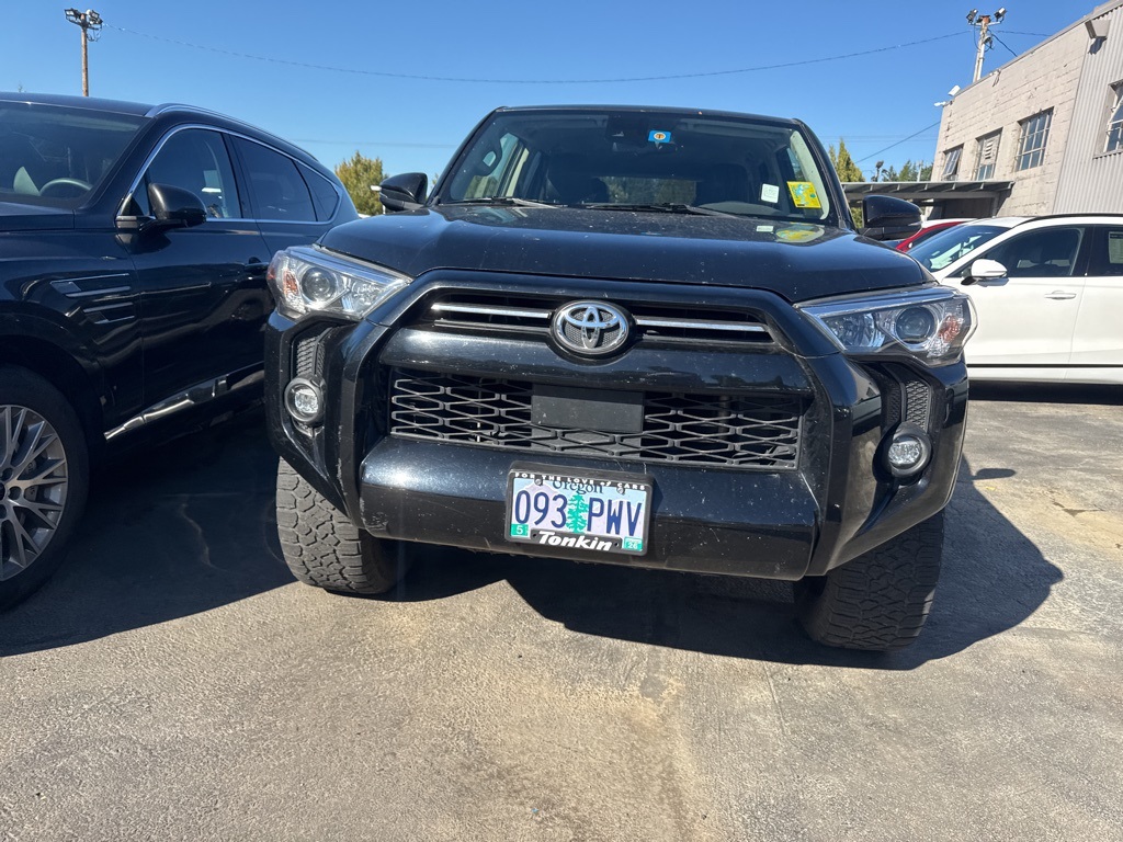 2021 Toyota 4Runner SR5 Premium photo 2