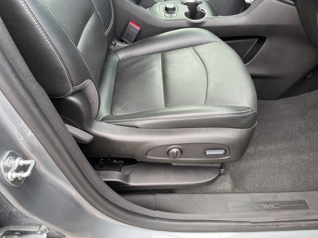 2024 Gmc Terrain SLT photo 19