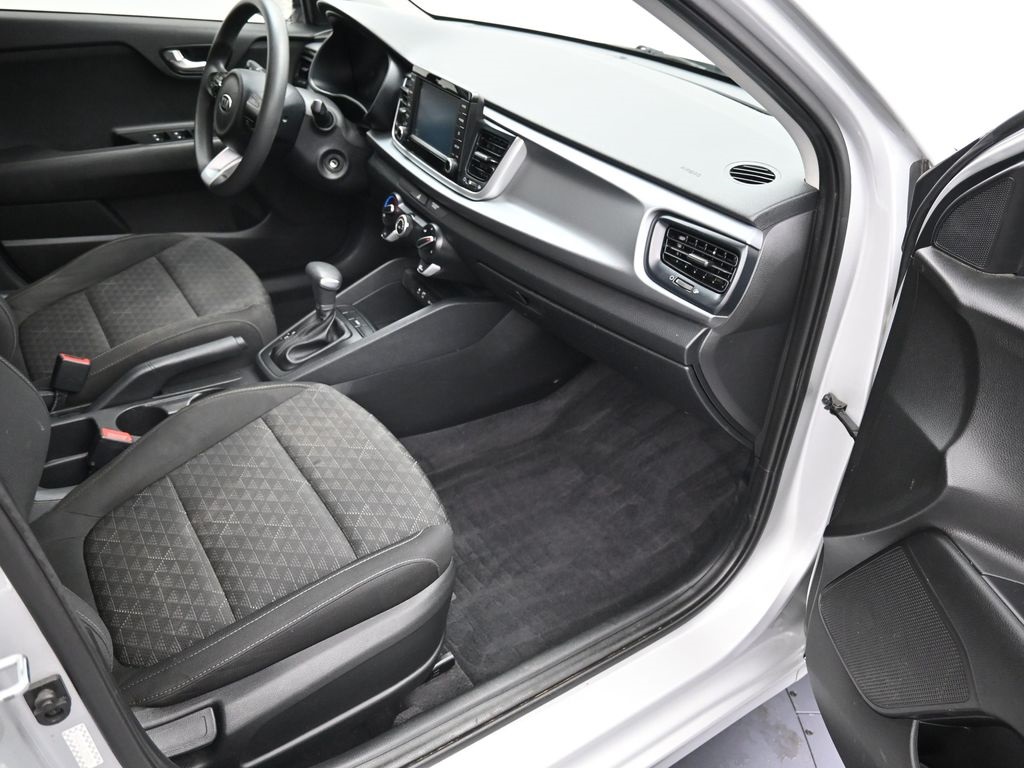 2020 Kia Rio LX photo 20