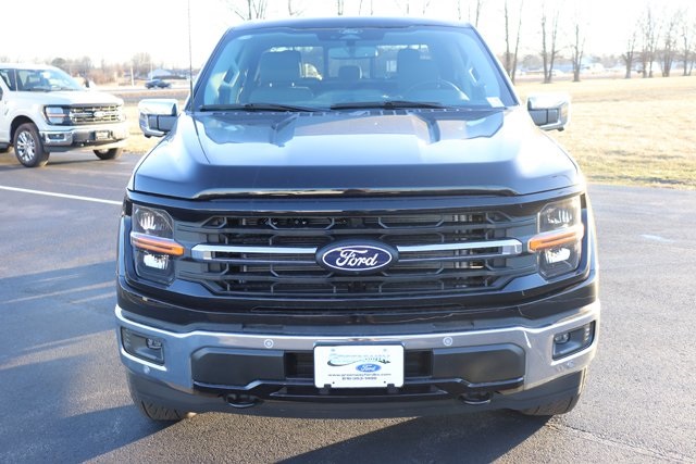 2025 Ford F-150 XLT photo 4