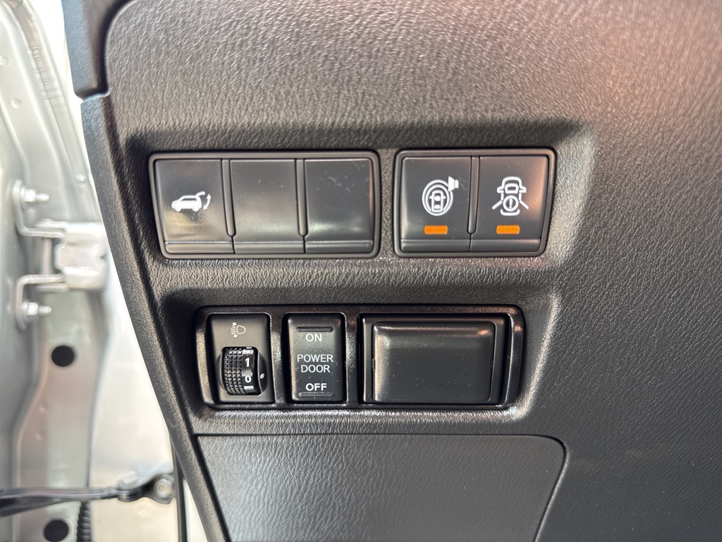 2019 Nissan Armada SL photo 49