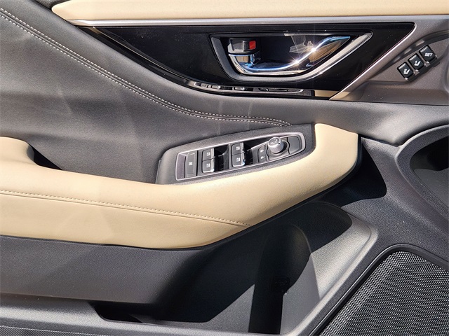 2020 Subaru Outback Limited photo 21