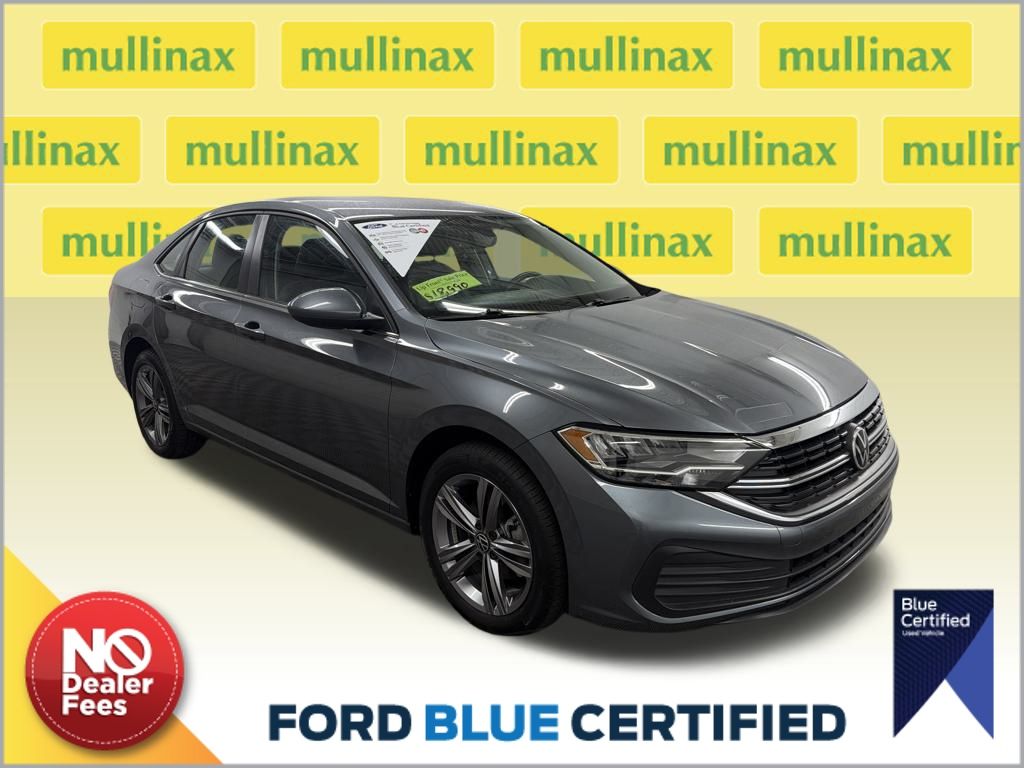 2022 Volkswagen Jetta SE's photo