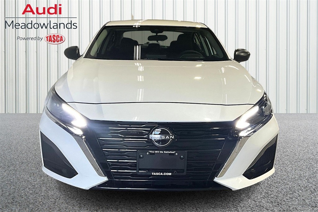 2024 Nissan Altima 2.5 SV photo 2