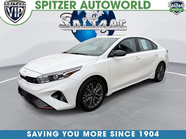 2023 Kia Forte GT-Line's photo