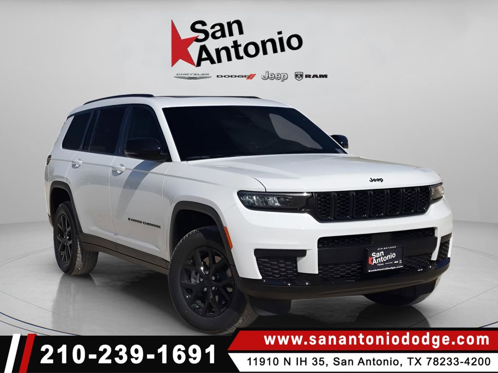 2025 Jeep Grand Cherokee L Altitude's photo