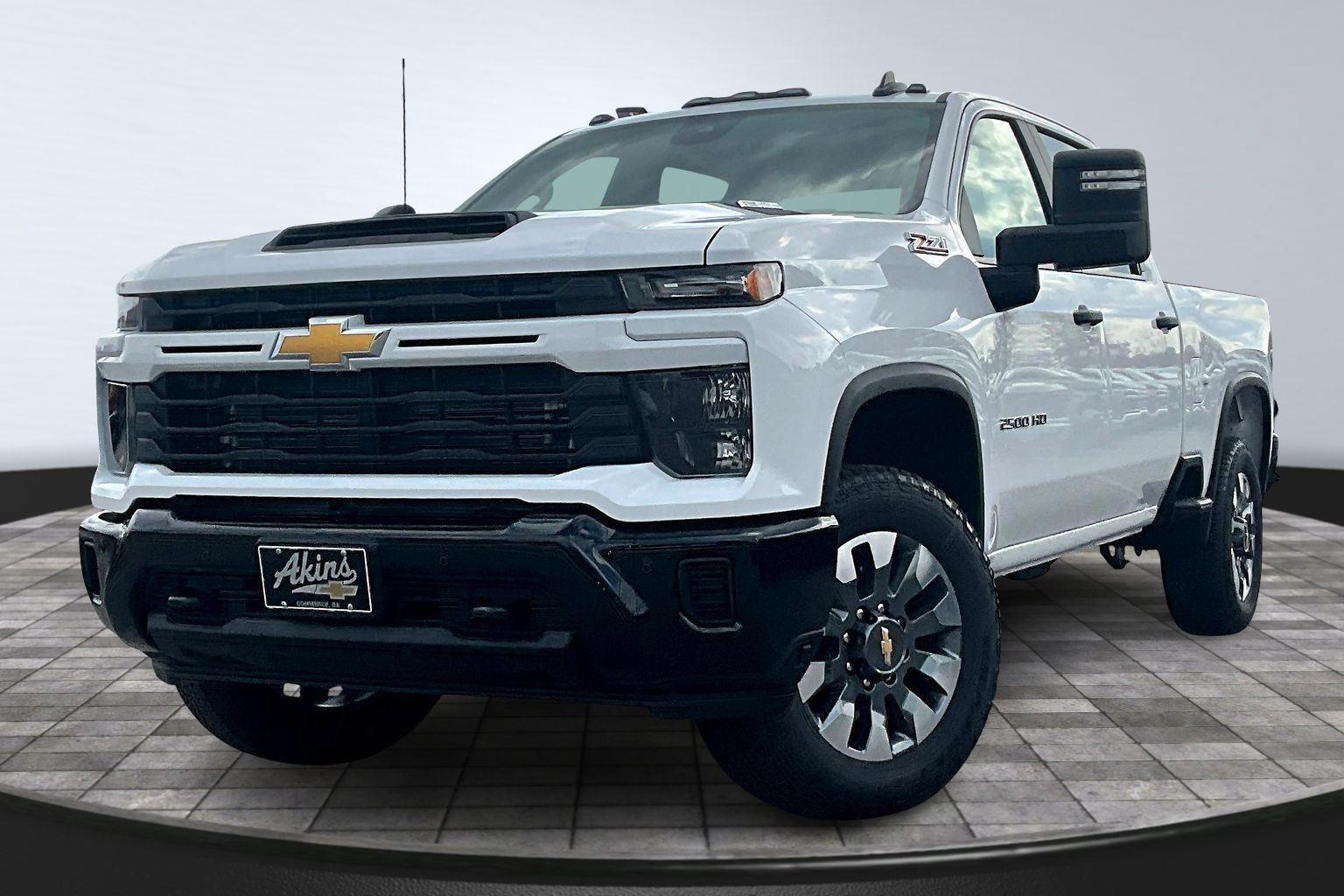 2026 Chevrolet Silverado 2500HD Custom's photo