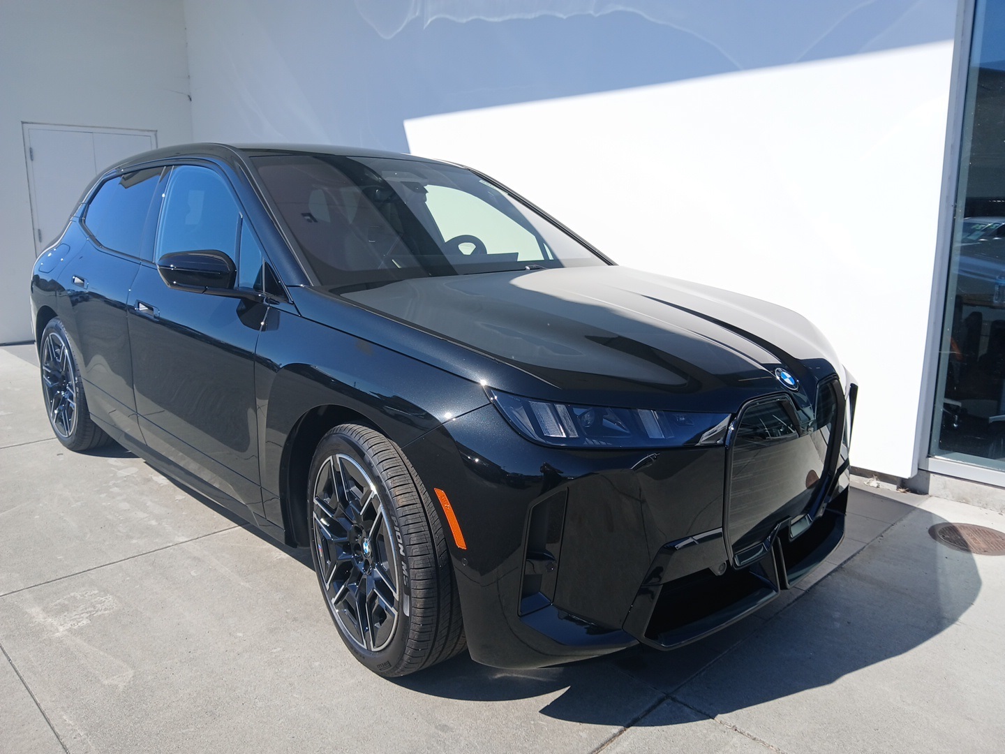 2026 BMW iX M70's photo