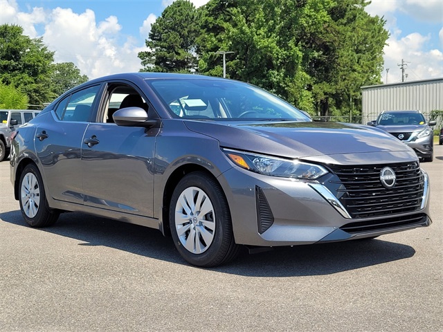 2025 Nissan Sentra S photo 2