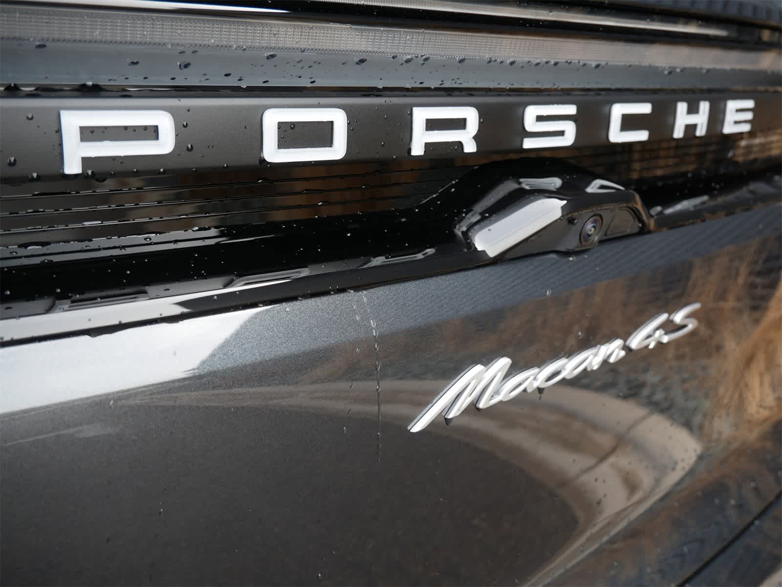 2025 Porsche Macan Electric photo 6