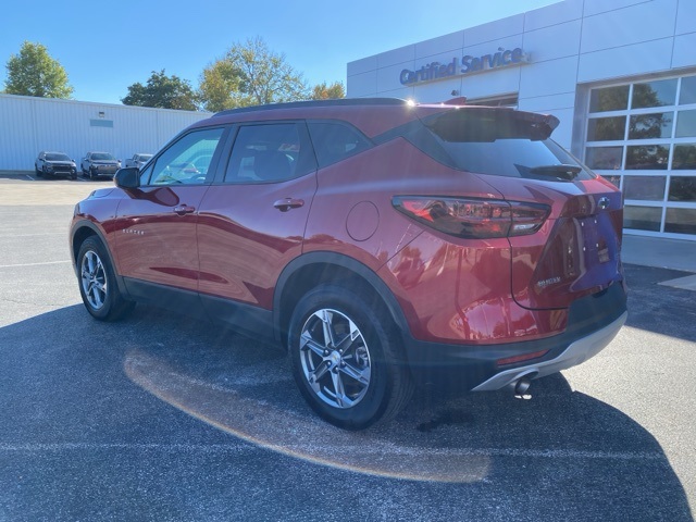 2024 Chevrolet Blazer 2LT photo 2