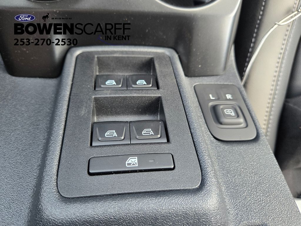 2025 Ford Bronco Outer Banks photo 18