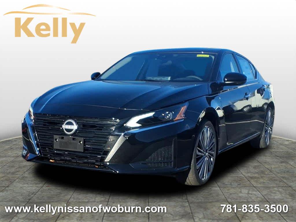 2025 Nissan Altima SL's photo