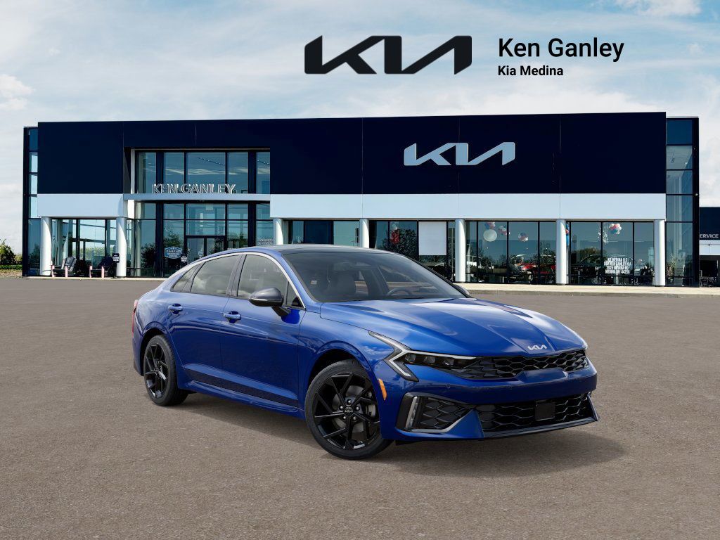 2026 Kia K5 GT-Line photo 6